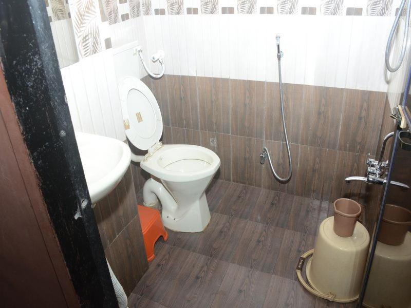 Nilraj Lodge Ратнаґірі Екстер'єр фото
