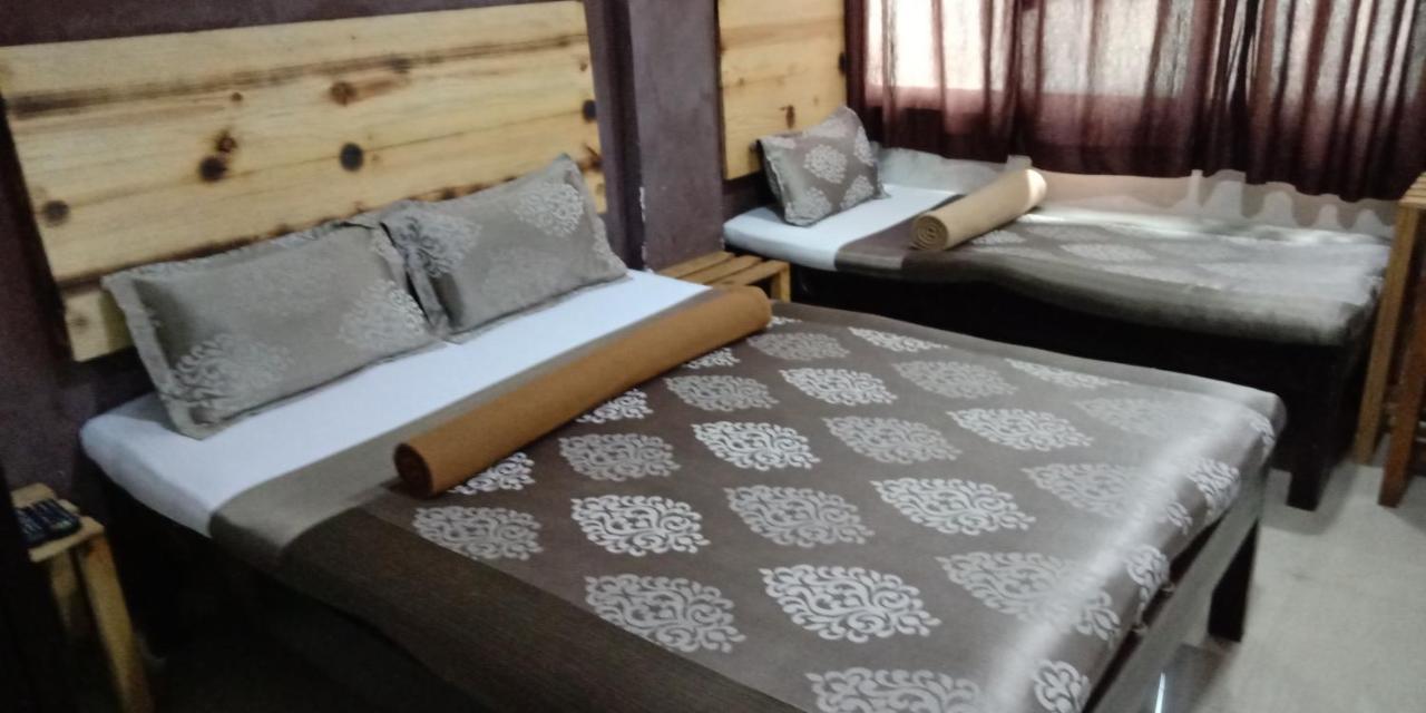Nilraj Lodge Ратнаґірі Екстер'єр фото